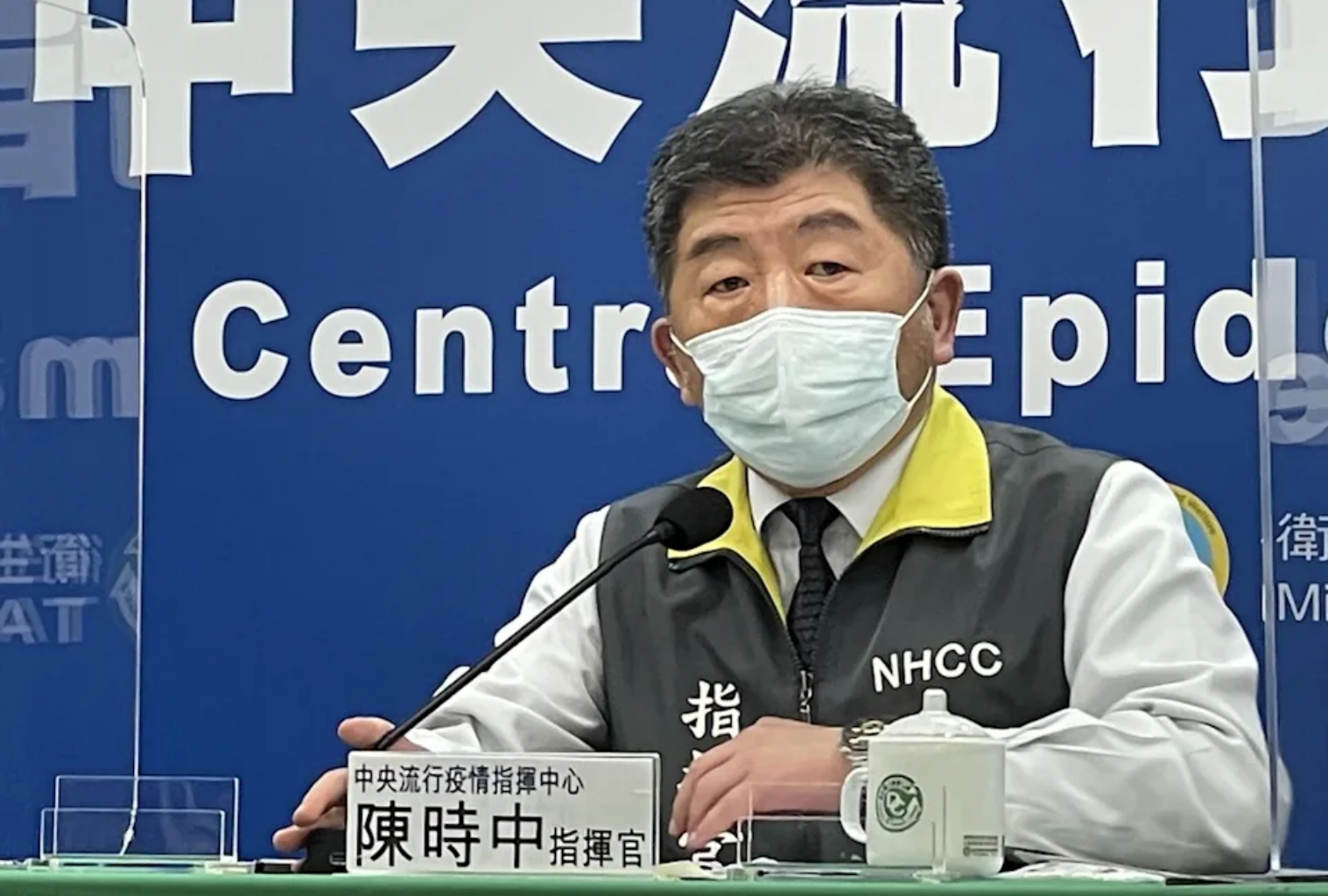 【有影】別當冤大頭?高虹安爆料:快篩試劑59元就有 74 別當冤大頭?高虹安爆料:快篩試劑59元就有