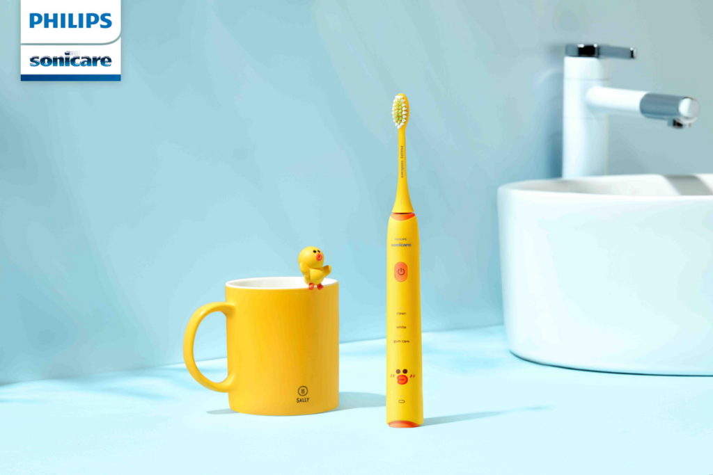全新上市的「飛利浦Sonicare I LINE Friends聯名輕巧軟毛音波電動牙刷莎莉款」,除了融入超萌莎莉造型,牙刷規格也全新升級...