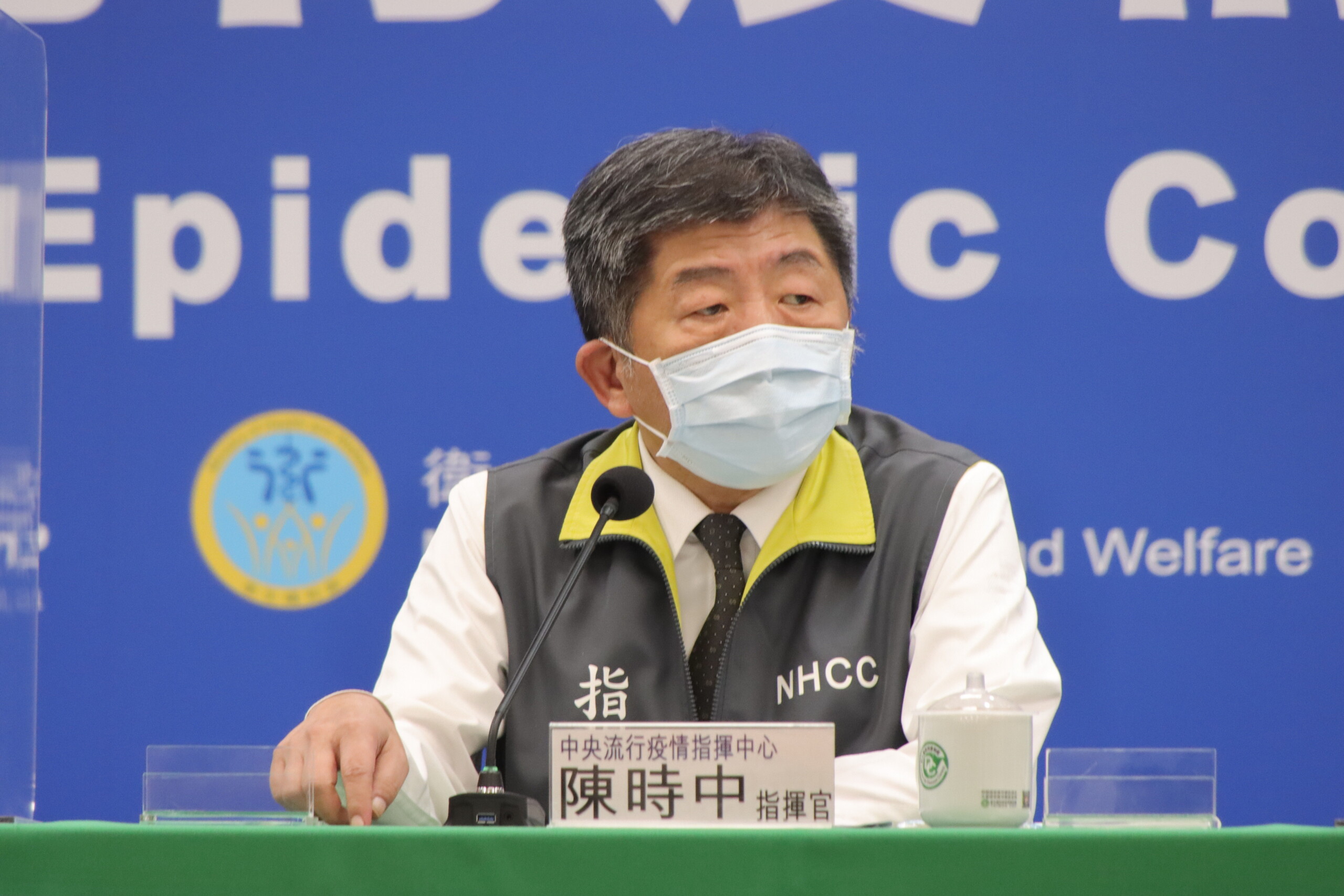 社論:台灣需要的是增加自然感染率,而非因怕被感染而大搞清零、鎖國、強迫第三劑