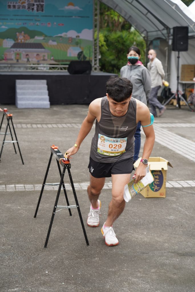活動代言人的定向國手林冠宇笑說:「比完賽要趕快去逛逛小鎮,透過活動看到了跟以往不同的集集!」