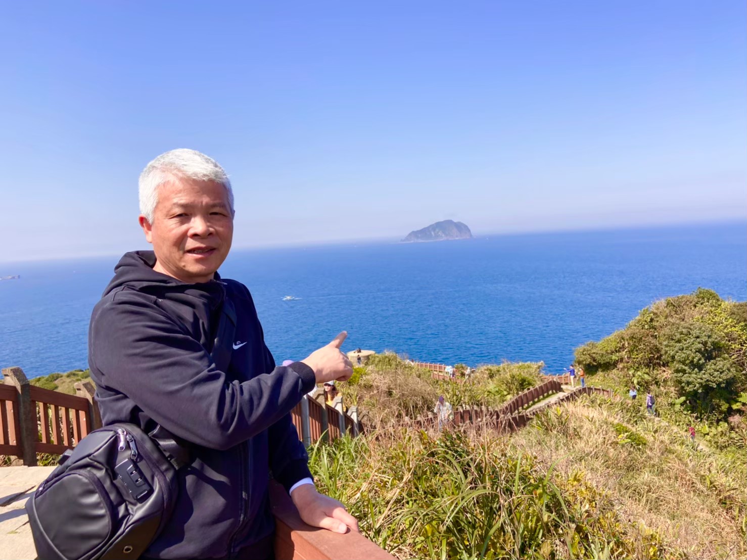 小太陽老師加入台灣郵報團隊擔任志工傳播「真善美」