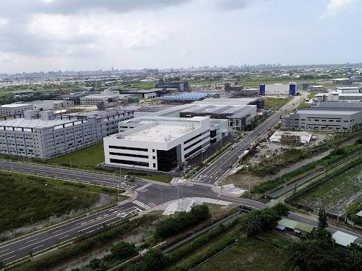 為確保台南工業發展無後顧之憂，台南市政府推估已開發之柳營科技工業區、永康科技工業...