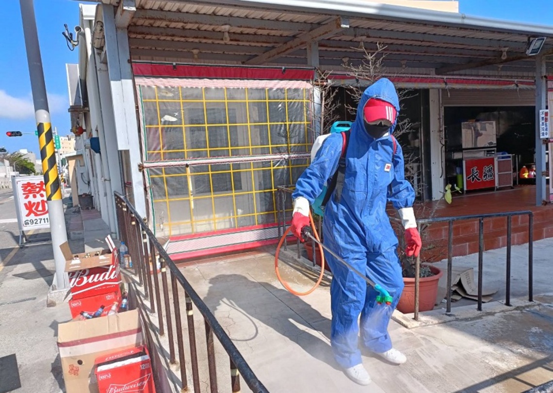 營業場所有確診者足跡   清消後經衛生局同意可續營業   種苗場免費提供消毒液