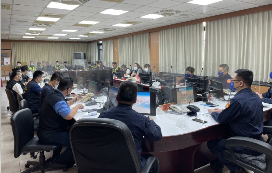 ▲豐原分局長劉安杰主持豐原慈濟宮遶境活動勤前任務分工交付會議 (圖/台中豐原分局 提供)