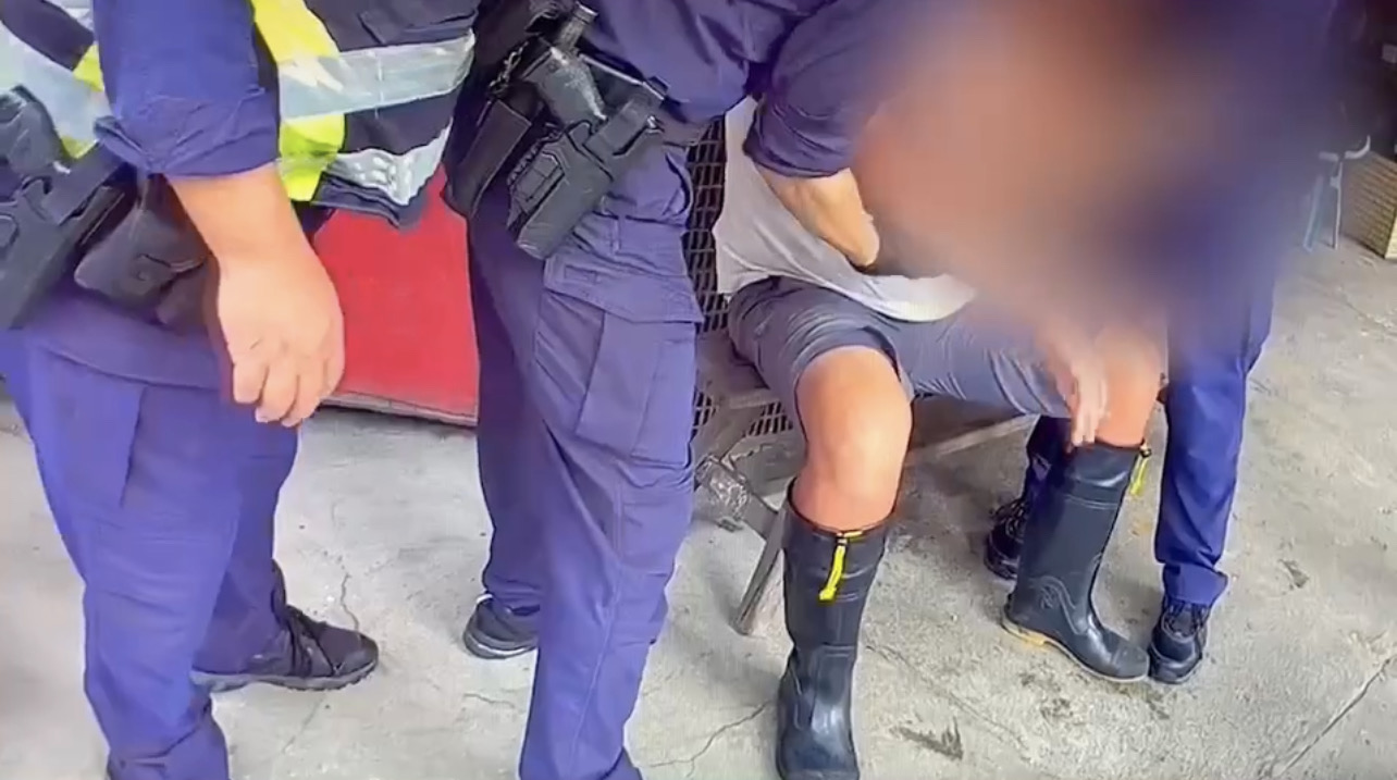 現場將劉嫌強制送醫