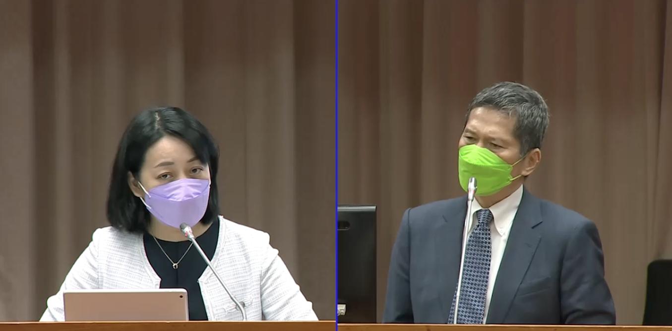 華視誤植風波 王婉諭質詢李永得火藥味濃 60 立法院教育及文化委員會25日邀請文化部長李永得、國家通訊傳播委員會(NCC)主委陳耀祥、公視、華視等列席進行檢討報告並備質詢。時代力量立委王婉諭質詢李永得。