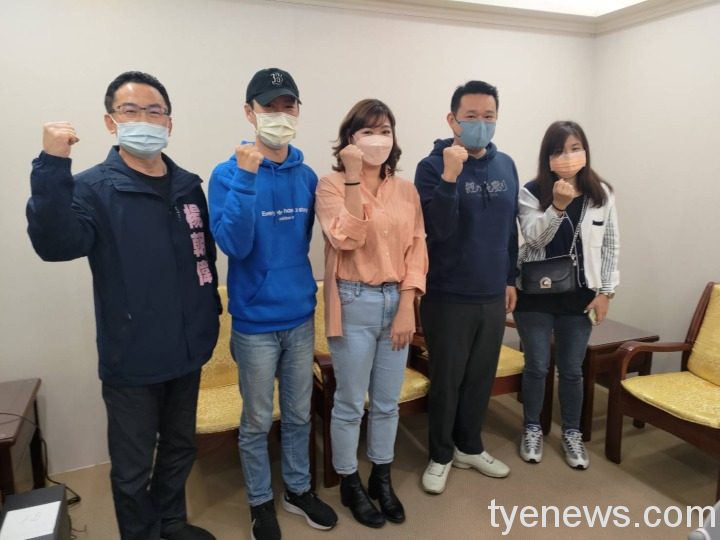 566706