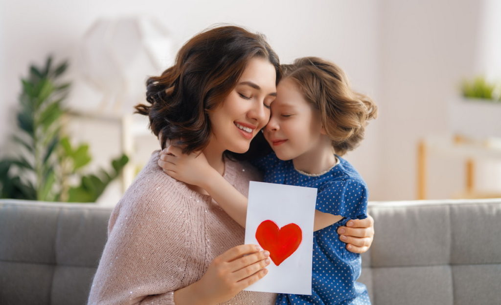 寵愛媽咪 安納爵簡蕙琦營養師:母親節送禮有攻略 建構媽咪健康行動力