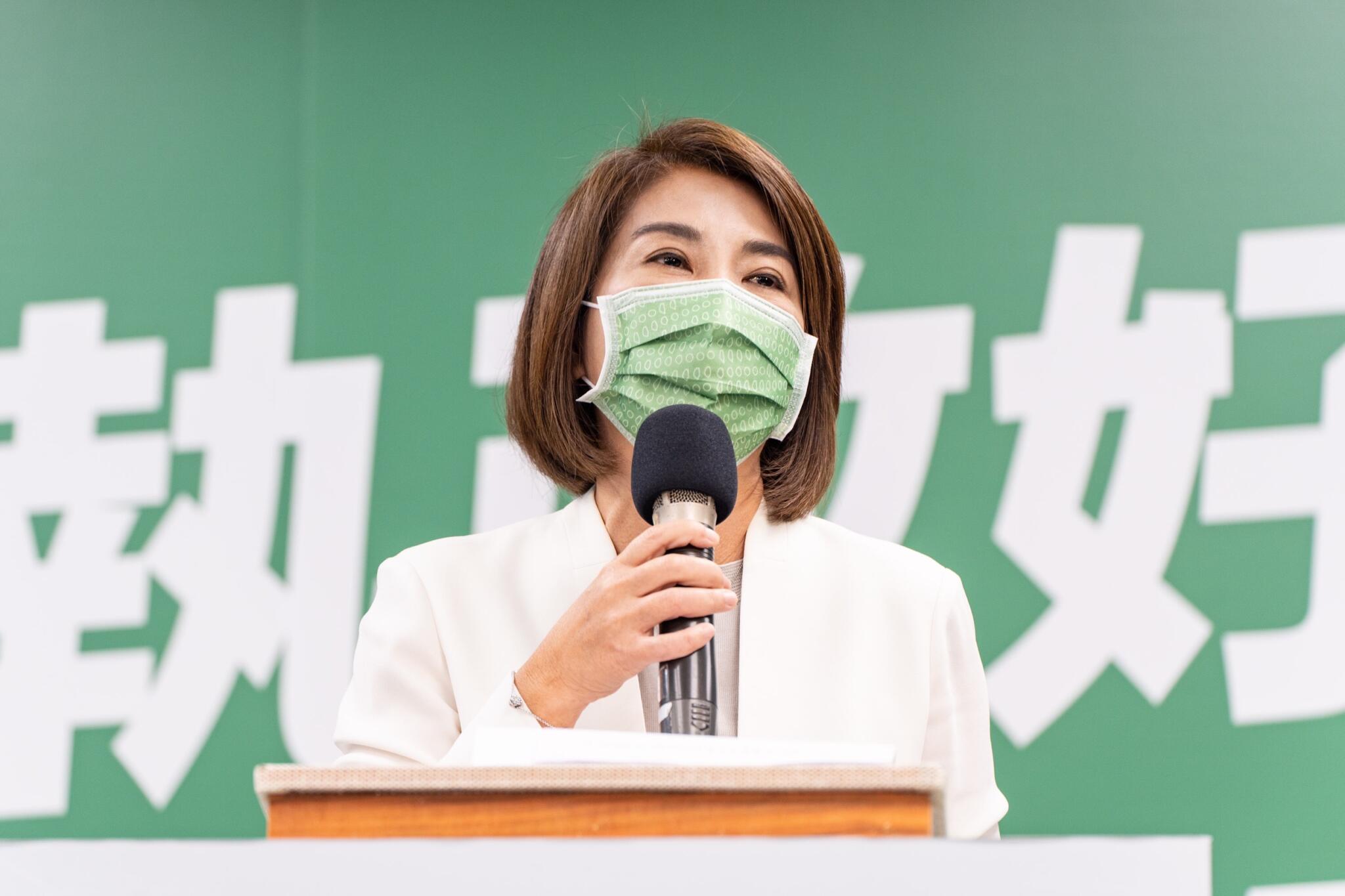 民進黨提名周春米、徐定禎、劉建國、蔡其昌 蔡英文:力拼綠色執政 100 周春米 1