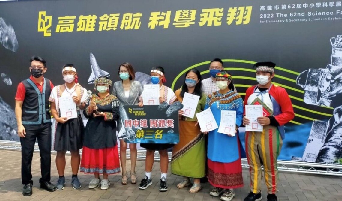 探究那瑪夏「螢火蟲」、「無螫蜂」     那瑪夏國中奪下創校首次高市中小學科學獎