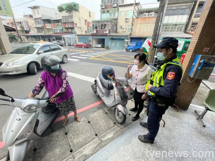 352683 婦人感謝行員及警方熱心的協助,才能幸運的保住老本。圖:民眾提供