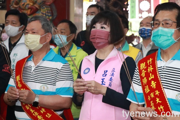 竹林山寺「過頭媽」輪值大竹坪位 藍綠政要齊聚祈福 17 IMG 9602