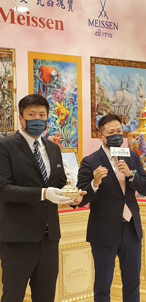 展場介紹《德勒斯登茨溫格宮冠冕王》作品