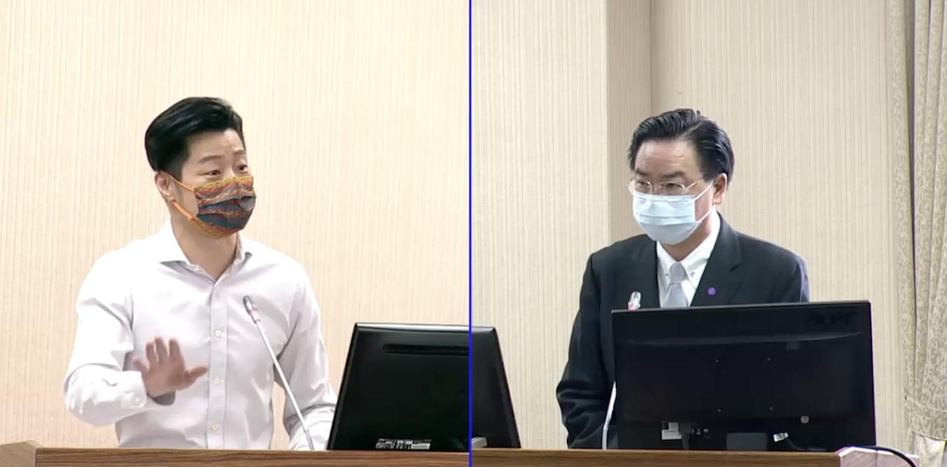 林昶佐問外交部如何評估日相訪東南亞 吳釗燮這樣說…… 44 外交部長吳釗燮4日接受立法委員林昶佐質詢,表示我們會密切關注日相岸田文雄訪問東南亞一事。