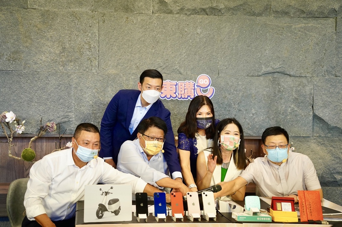 屏東購最大獎揭曉　潘孟安抽出輕豪宅得主出爐   /波新聞