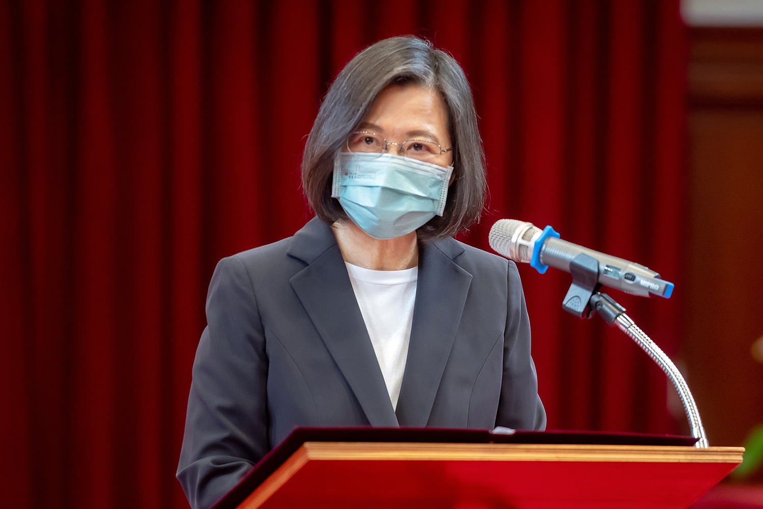 蔡英文傳震怒 蘇貞昌：每日可提供200萬劑快篩