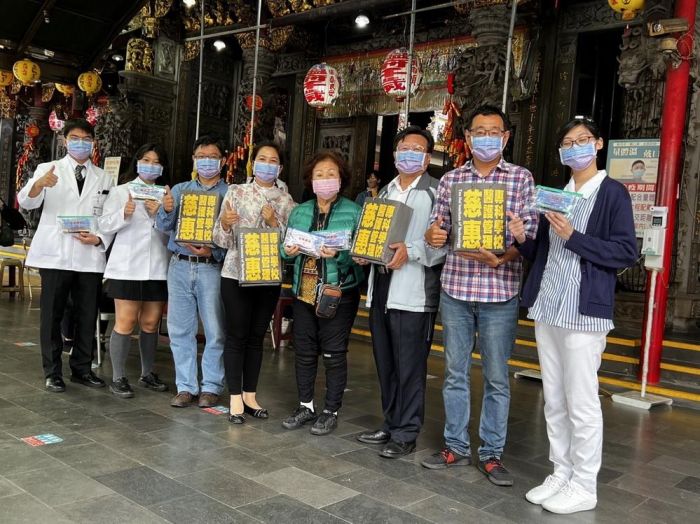 慈惠醫專窩心贈千份「考生防疫文具組」祝福考生順心如意