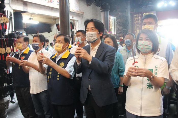 副總統賴清德出席車城福安宮建醮三百六十週年盼疫情早日過去