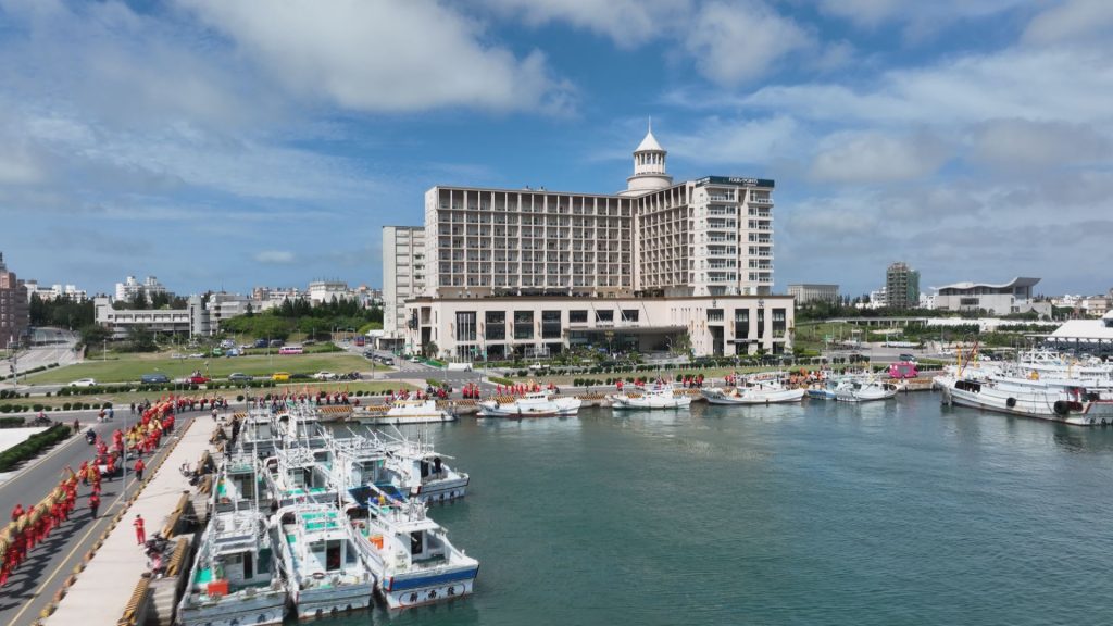 桃園龍德宮大陣仗跨海抵澎,600名信徒隨行。