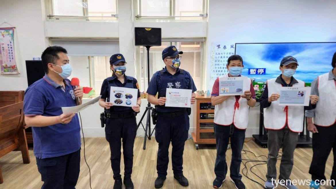 大園警「攜帶式指紋建檔服務」讓走失民眾更快找到回家的路 16 135099 scaled