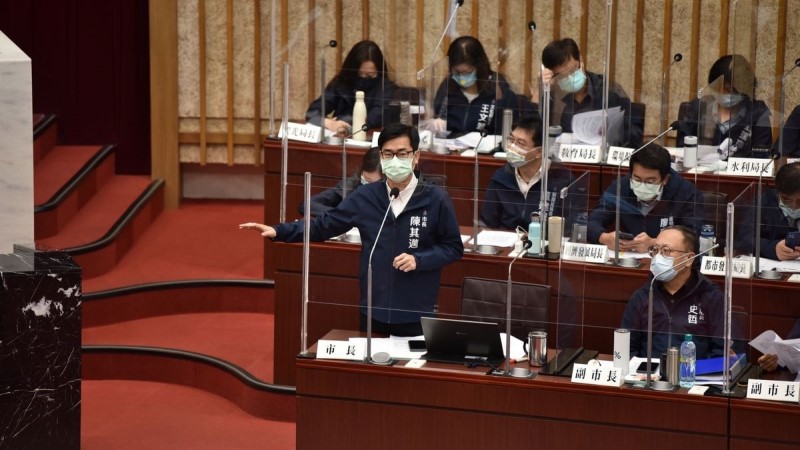 議員關心北高雄捷運路網延伸線紫線規劃情形 陳其邁：紫線勢在必行