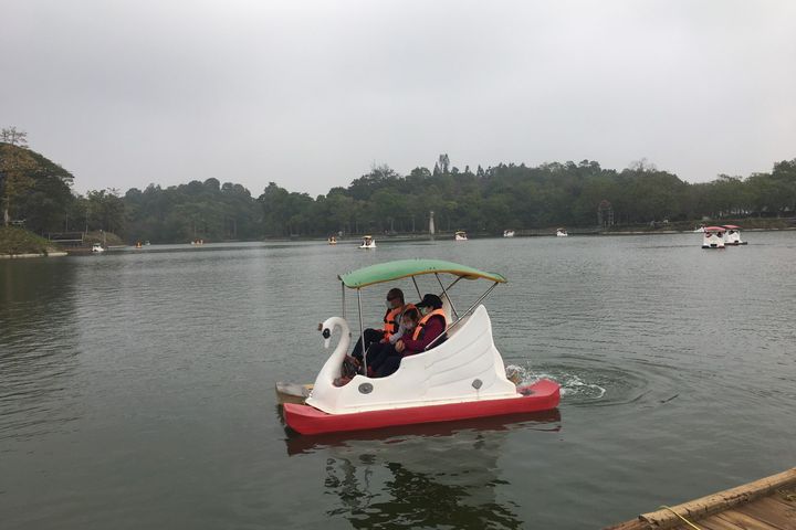 母親節喜遊虎頭埤 媽媽入園半票踩船六折優待