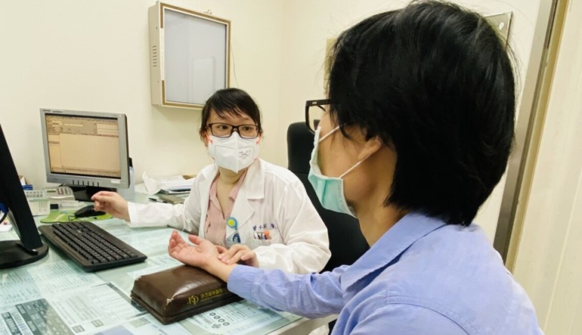 忙防疫忘喝水台南市醫中醫可治尿痛