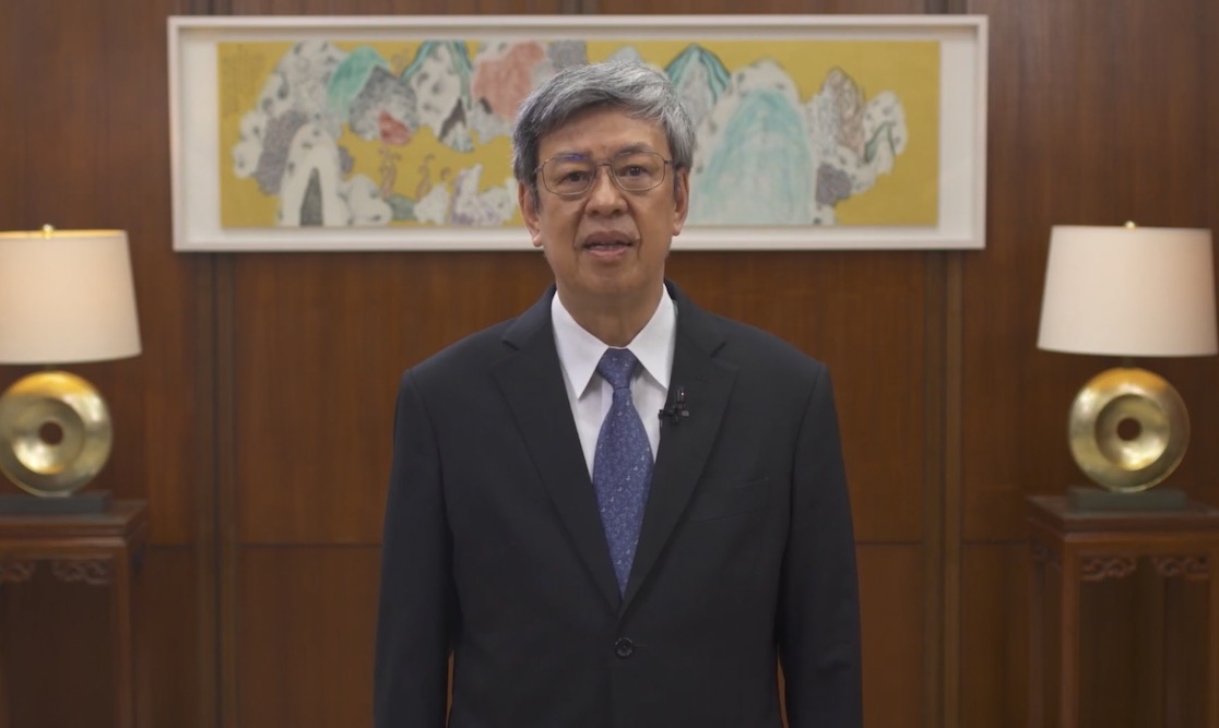 我國應美國邀請參與線上新冠肺炎峰會 陳建仁讚揚「台灣模式」 56 美國等國將於美東時間5月12日舉行第二屆線上全球新冠肺炎高峰會。前副總統陳建仁受邀以預錄影片方式致詞,他讚揚台灣模式。