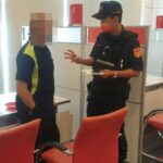 ▲蔡姓男子欲匯款150萬元至「網路理專」指定帳戶,員警趕赴現場向蔡男說明此為假投資真詐騙老梗 (圖/台中豐原分局 提供)