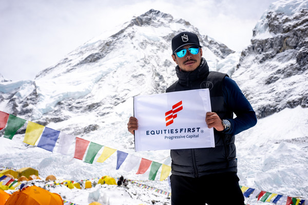 EquitiesFirst攜手極限登山專家Nimsdai Purja開啟通往世界之巔之旅