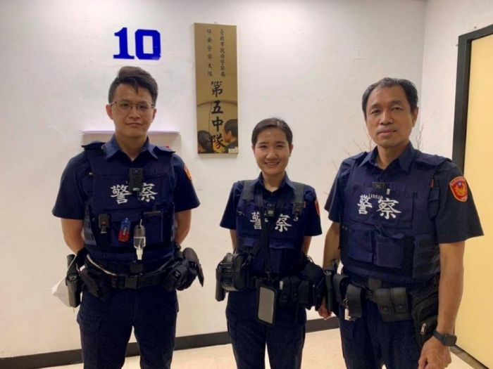 8旬婦車禍 「視訊119APP」即時救援 暖警巧扮柯南逐戶查訪幫尋親