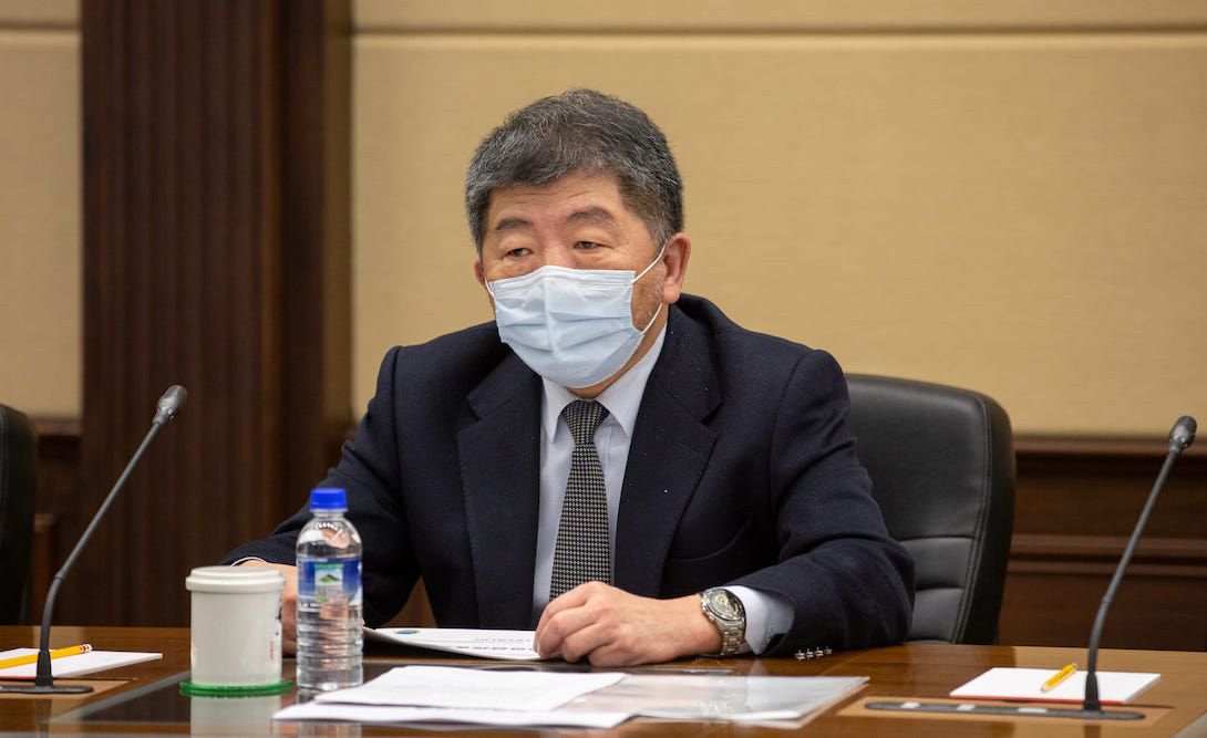 單日確診破6萬 蔡英文急召賴清德蘇貞昌陳時中 指示防疫三原則 35 衛福部長陳時中13日上午,應總統蔡英文之召,參加防疫諮詢會議。
