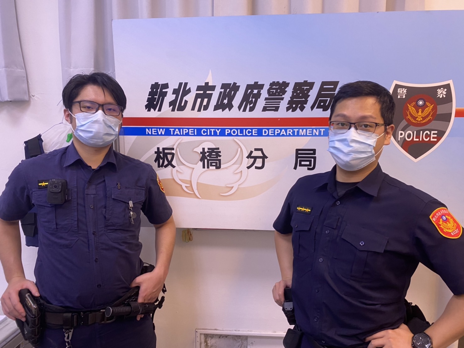 圖片說明:後埔派出所警員何庭毅、余仲翔開道引導10分鐘內順利趕抵臺大兒童醫院生產。(記者葉鈞宇翻攝)