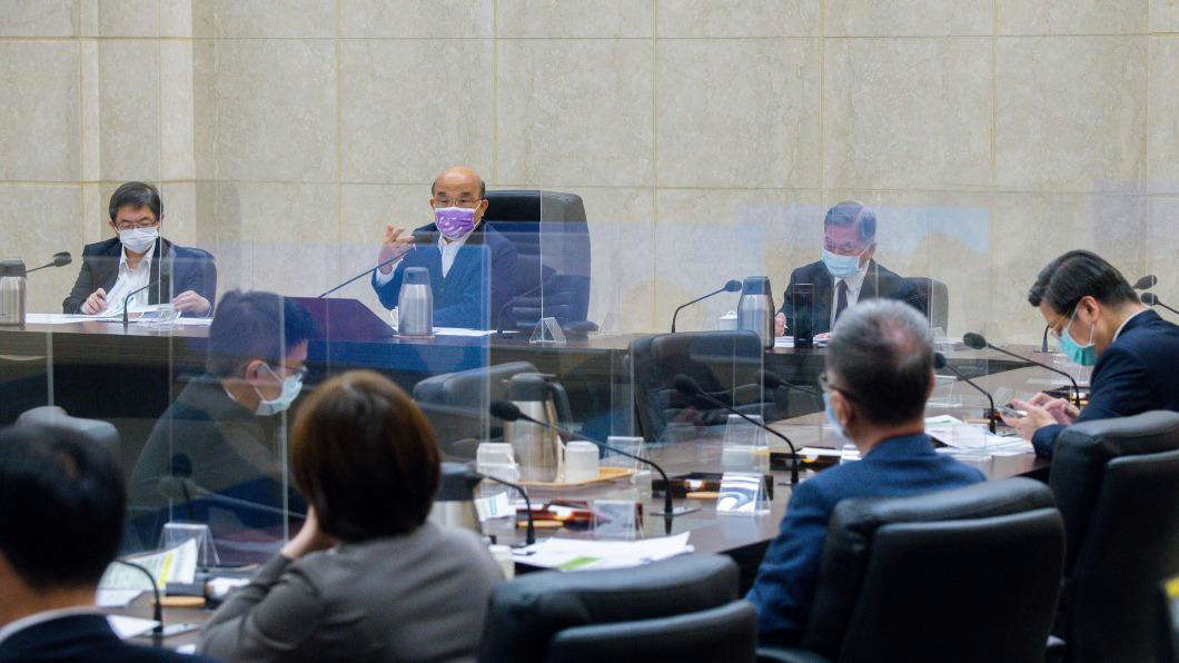 蘇貞昌：接種3劑免居隔 擴大適用確診者家人
