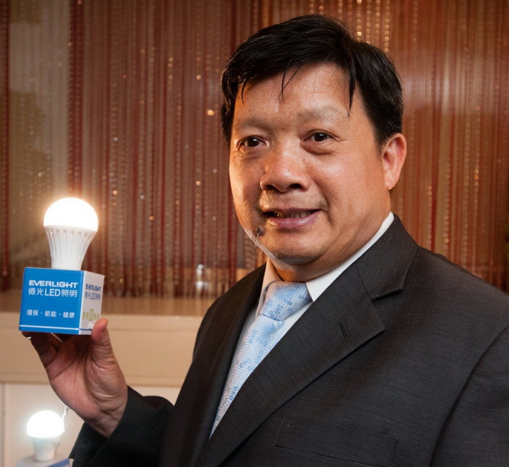 億光電子葉寅夫董事長