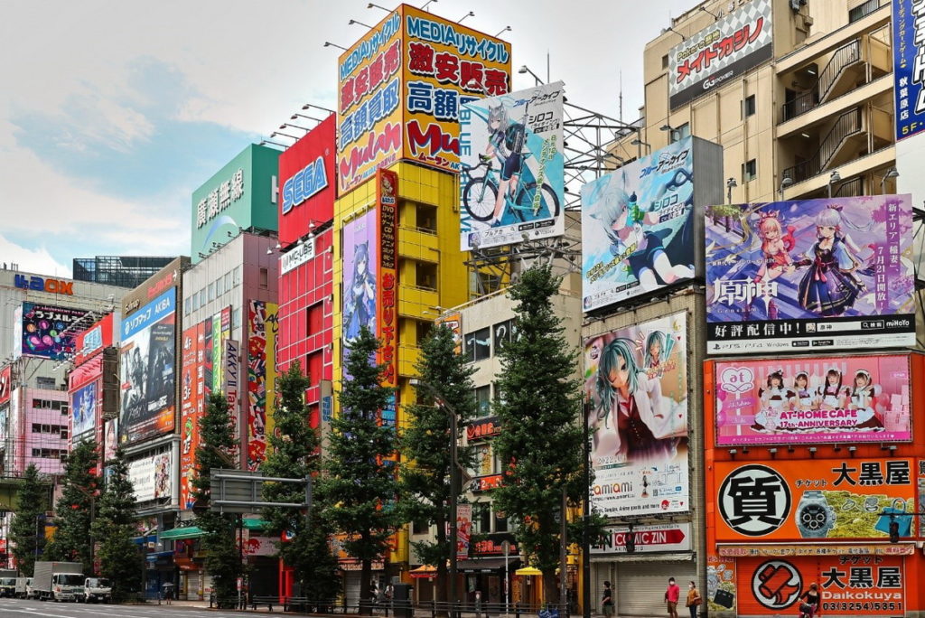 以販賣動漫、電器商品著稱的秋葉原,也是遊客喜愛造訪的景點。(圖片來源:ⒸTCVB)