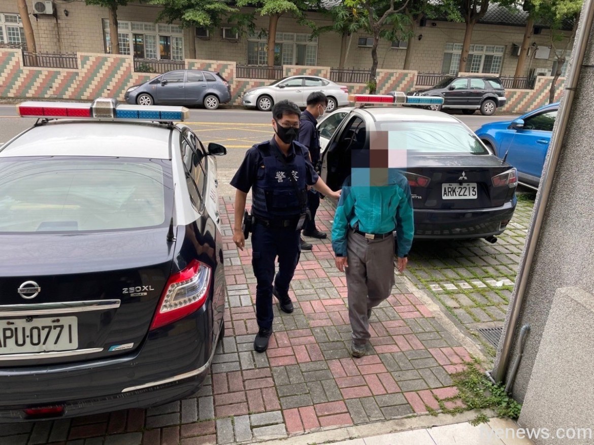 失智老翁迷途家屬急壞 八德警即時協尋助找回 19 S 3186694