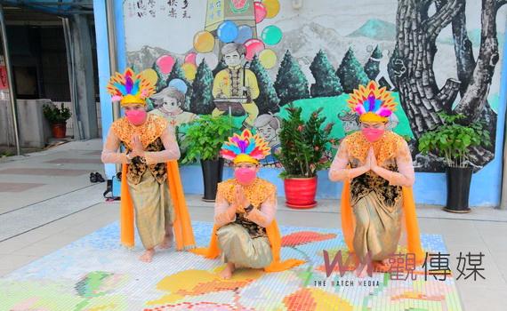 新住民葉雅蒂帶著故鄉舞蹈 斯莉甘蒂舞蹈團在田中登台