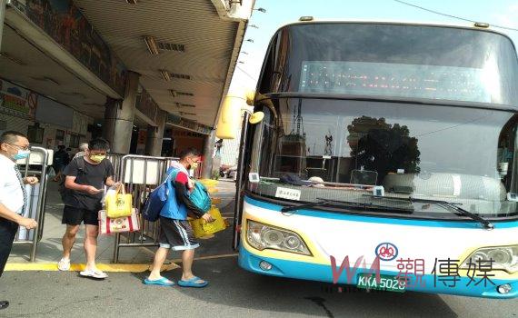 不敵疫情!班次不超過10人搭乘 彰化客運下周減班停駛