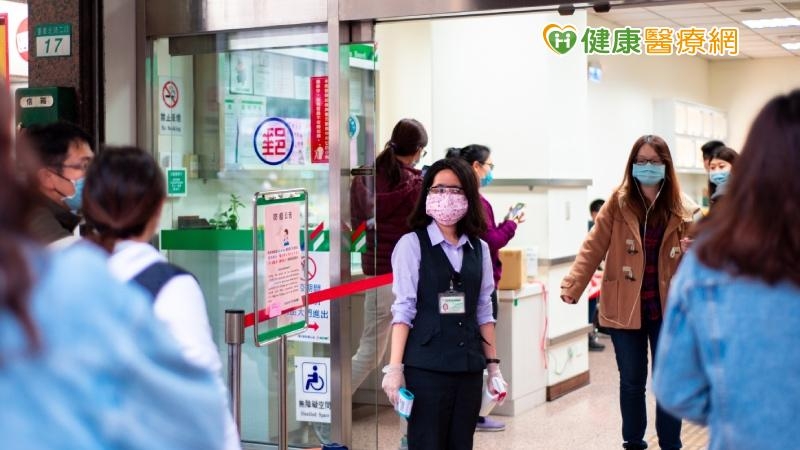 疫情已是不幸中大幸?學者:台灣人口並沒有多死