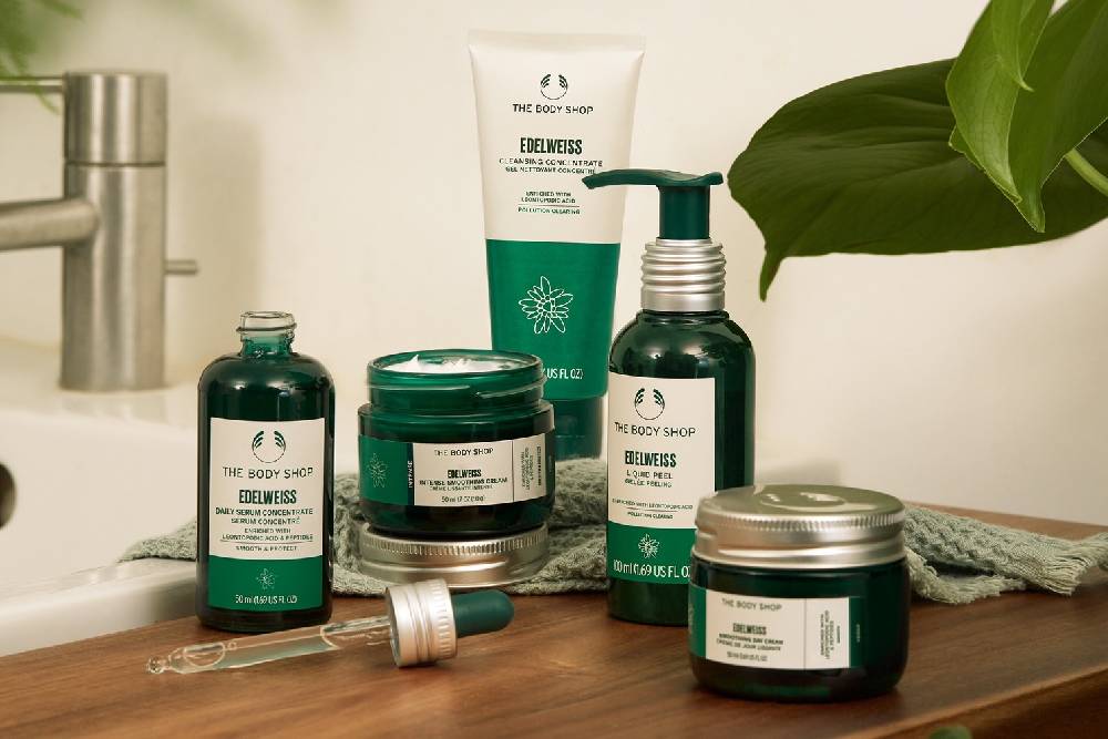 炎夏來臨肌膚怎麼辦?The Body Shop美體小舖獻上沁涼澎潤妙招 42 New Project 2022 05 25T102146.211