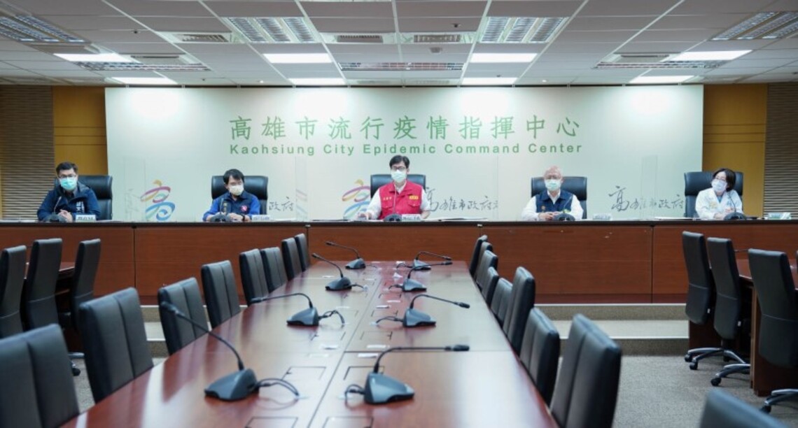 高市今增8542例 延長居家遠距教學一週 5/30到校接種計畫不變 藥師送藥到府每趟再加碼200元津貼