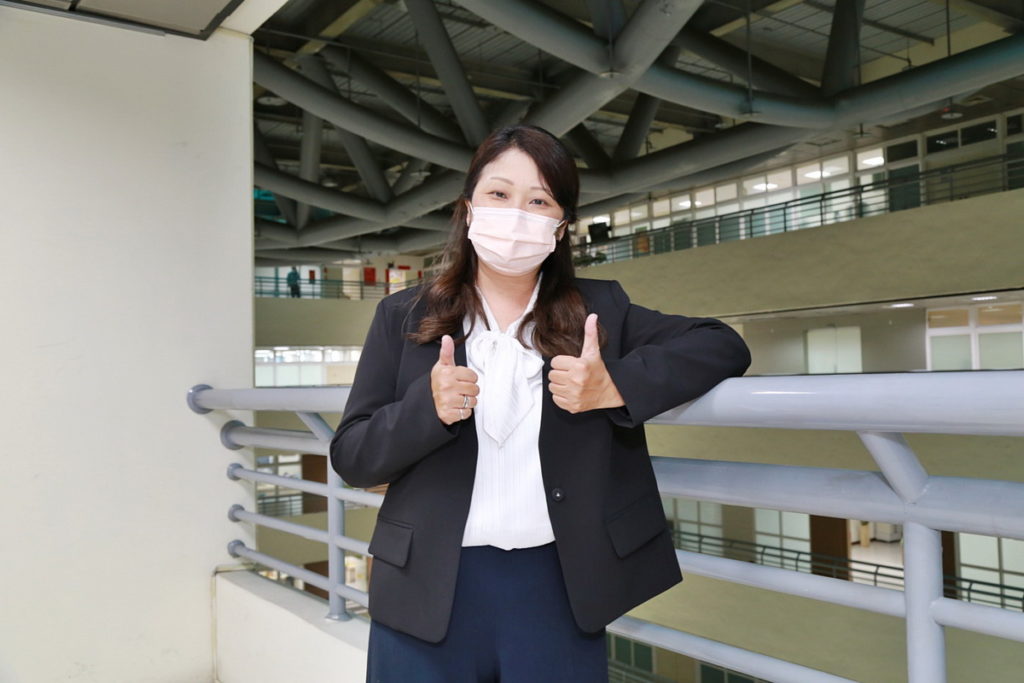 新任志航國小校長鄭宛鈺