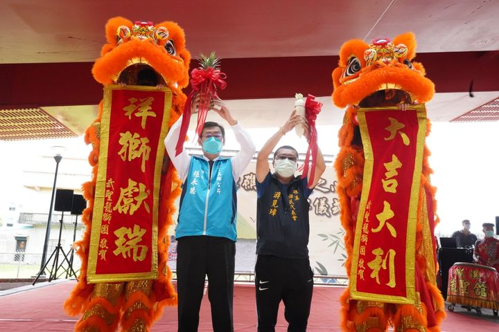 溫泉鄉百年競渡文化新景點 「礁溪二龍之心」 揭牌