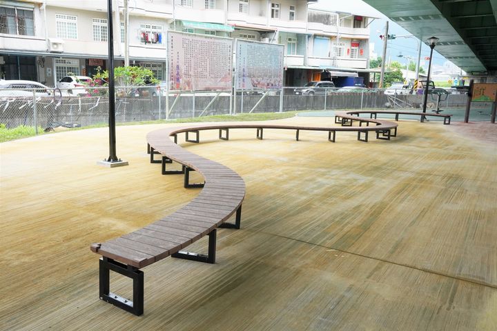 溫泉鄉百年競渡文化新景點 「礁溪二龍之心」 揭牌