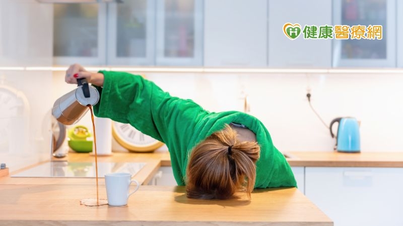 老是疲倦想睡覺?小心甲狀腺低下搞鬼!名中醫提神密技大公開