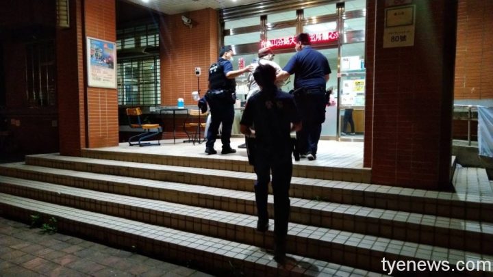 耄耋老翁深夜迷途 大埔所暖警助平安返家 18 S 17432805
