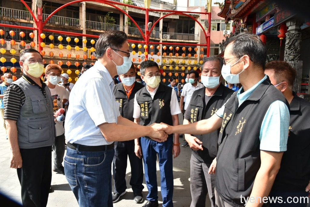 張善政赴龍元宮參拜 龍潭出發參選起手式 18 1615853