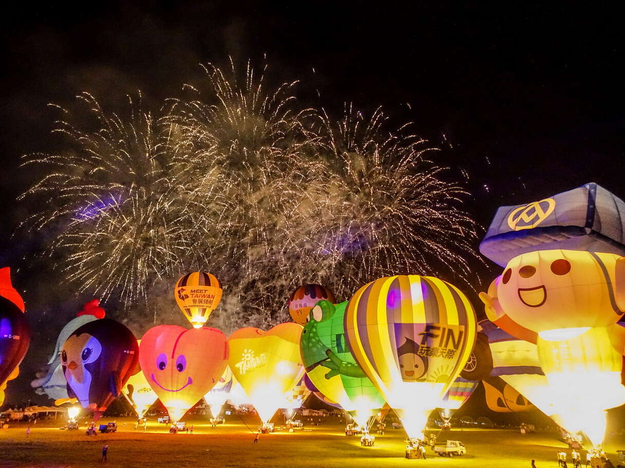 2020台灣國際熱氣球嘉年華懶人包｜夜晚還能參觀台東最美星空