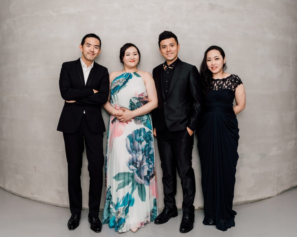 (左起)焦元溥、女高音石易巧、男高音林義偉、鋼琴演奏許惠品(圖/臺中國家歌劇院提供)